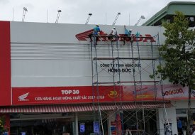 VỆ SINH BẢNG HIỆU ALU